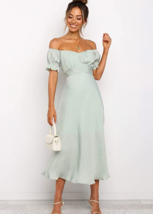 Feminine off-the-shoulder dress